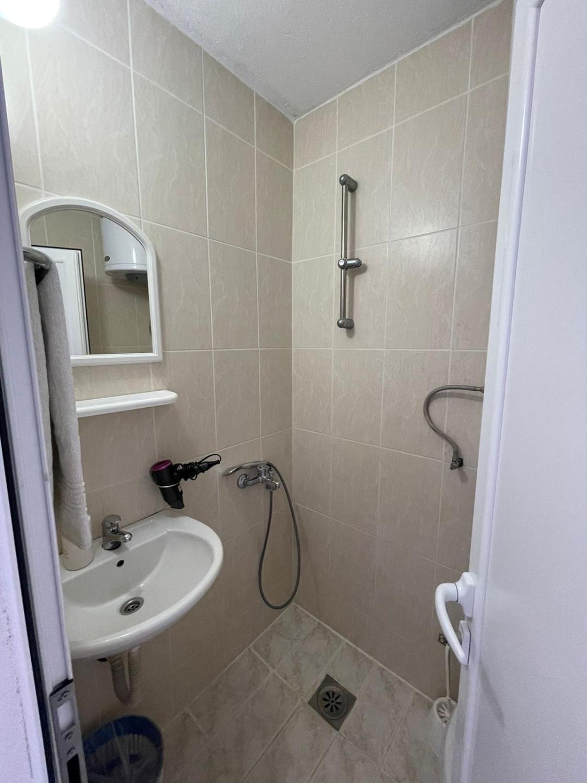 Apartments Harmony อุลซิน ภายนอก รูปภาพ